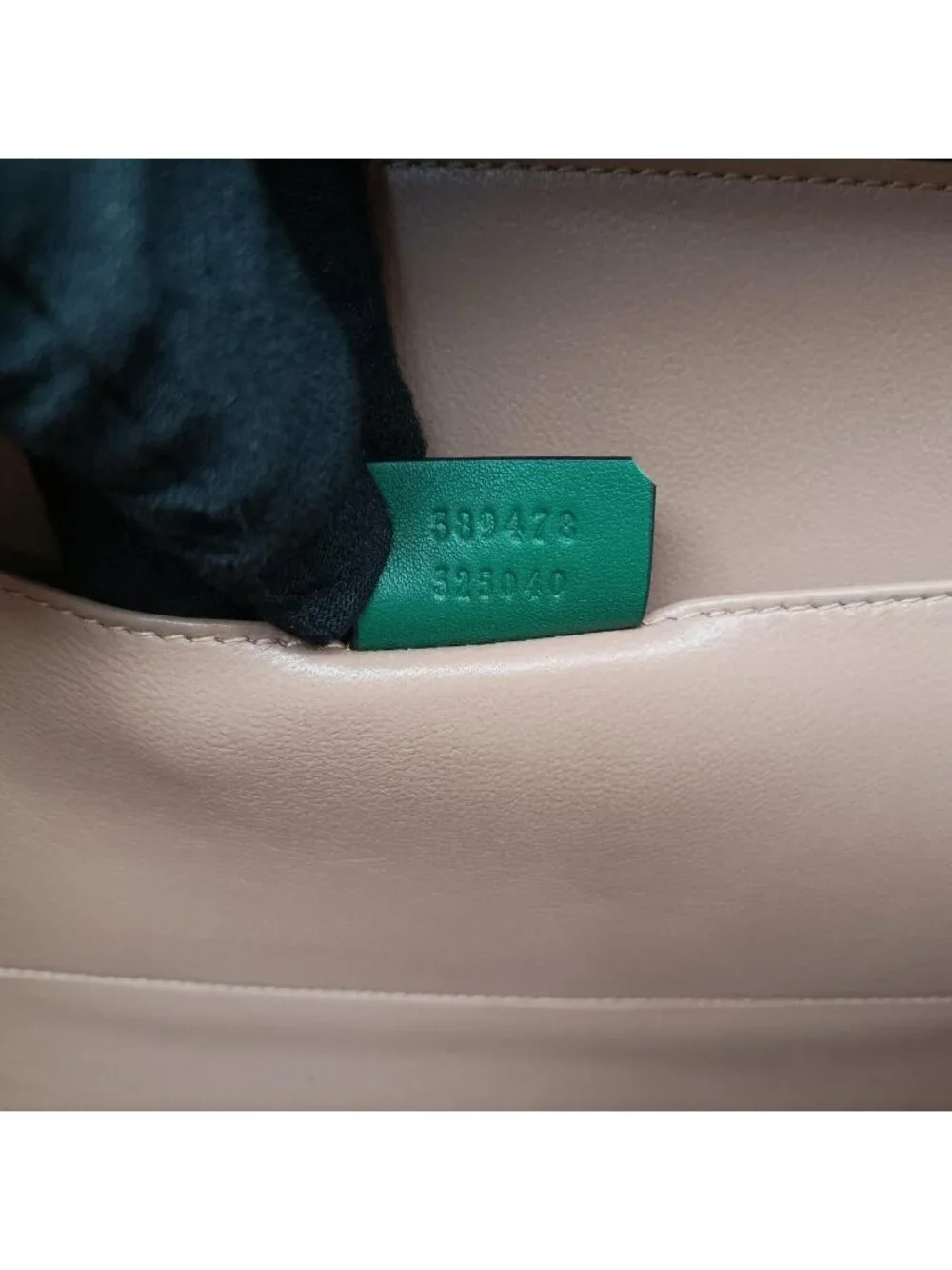★SOLD★ Gucci Sylvie Green Patent Shoulder - Picture 11 of 15